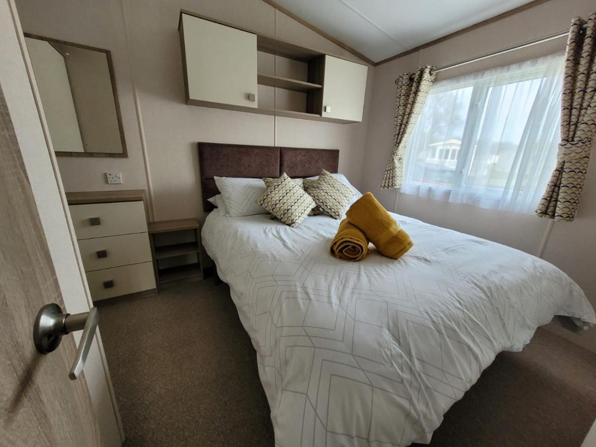 فيلا Caravan In The Cotswolds سيرنسيستر المظهر الخارجي الصورة