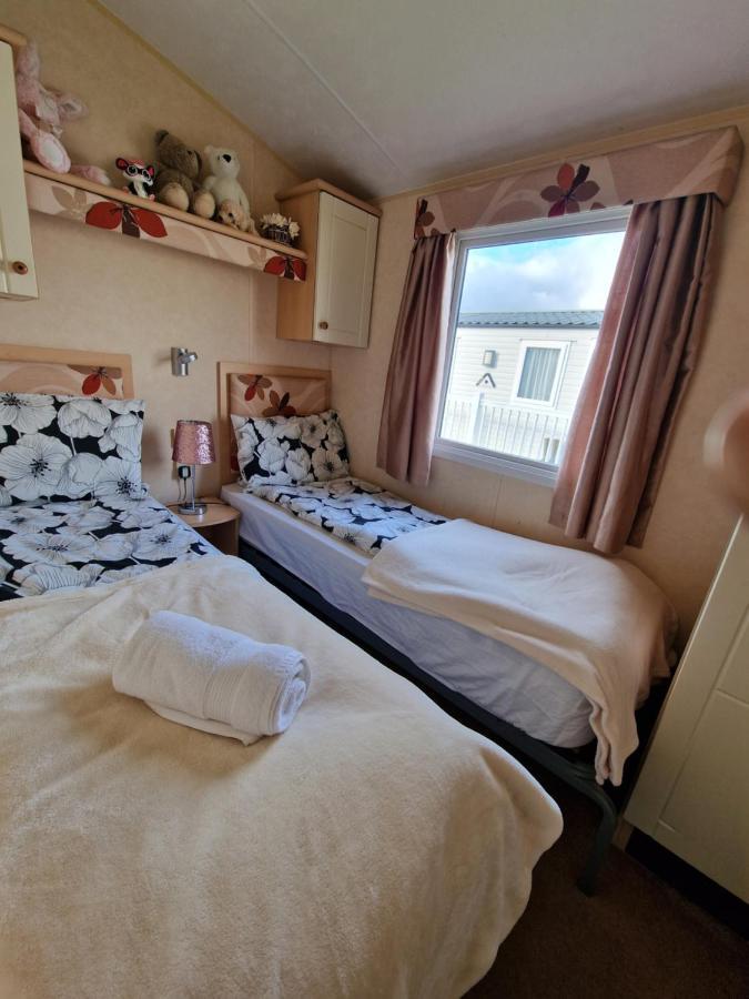 فيلا Caravan In The Cotswolds سيرنسيستر المظهر الخارجي الصورة