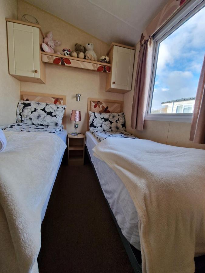 فيلا Caravan In The Cotswolds سيرنسيستر المظهر الخارجي الصورة