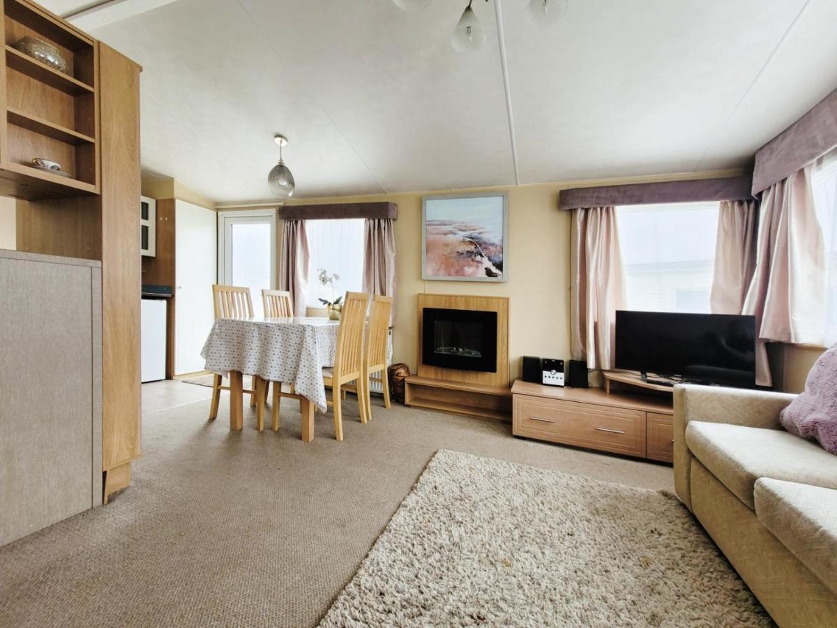 فيلا Caravan In The Cotswolds سيرنسيستر المظهر الخارجي الصورة